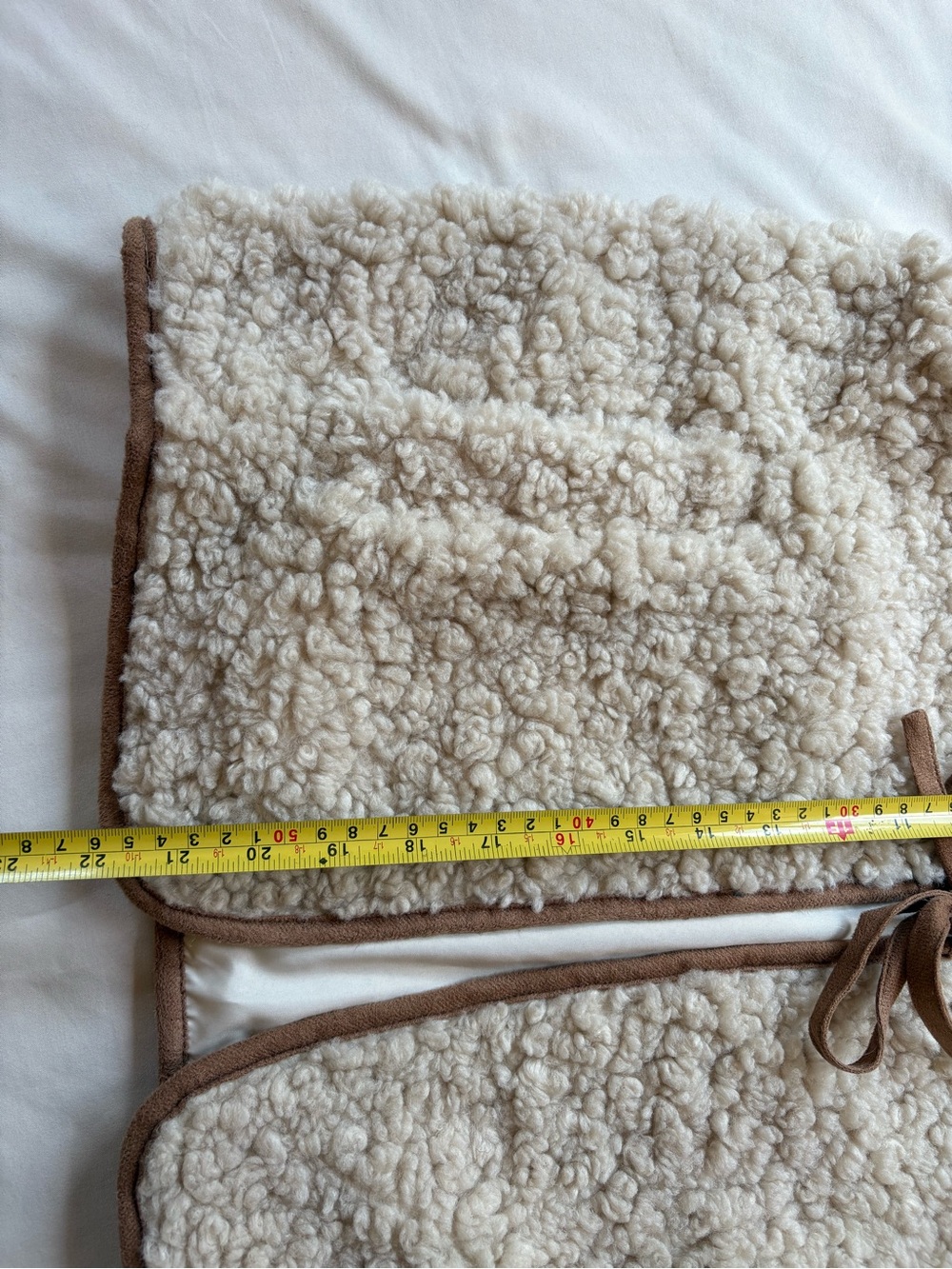 Altar'd State Cream Sherpa Tie-Front Vest NWOT - Picture 5 of 7